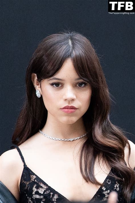 jenna ortega is naked